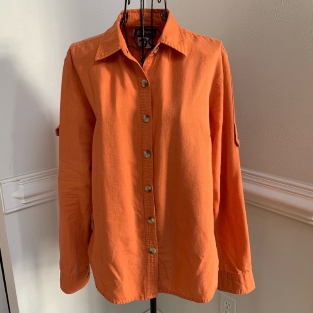 Columbia Sportswear Company Long Sleeve Collar Top